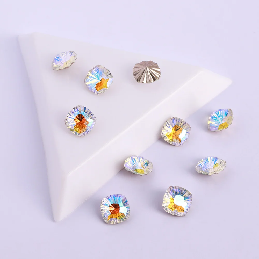 144Pcs/Pack 8mm Glass Square Fancy Rhinestone Glitter Purple Point Back Crystal Stone Glue On Rhinestones for Needlework Clothes
144Pcs/Pack 8mm Glass Square Fancy Rhinestone Glitter Purple Point Back Crystal Stone Glue On Rhinestones for Needlework Clothes