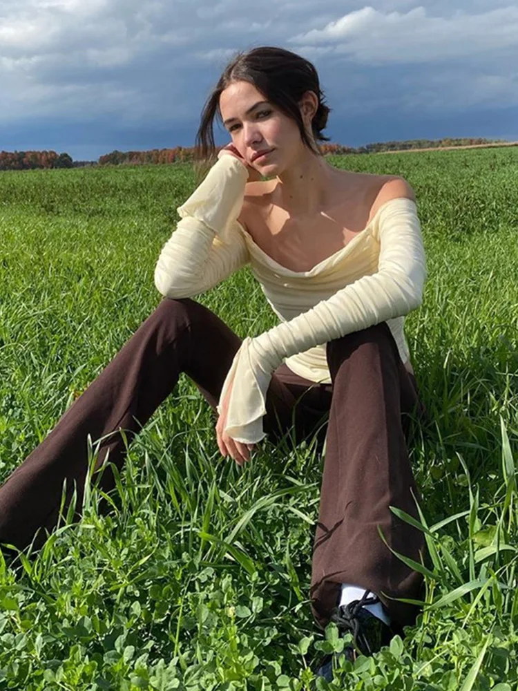 Женская Повседневная футболка с одним воротником, Соблазнительный топ в складку, женская одежда для офиса, женская футболка с расклешенным ... 
Женская Повседневная футболка с одним воротником, Соблазнительный топ в складку, женская одежда для офиса, женская футболка с расклешенным ...