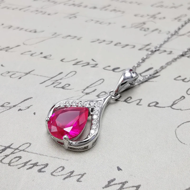 Luxury Artificial Ruby Teardrop Stamp S925 Sterling Silver Pendant Necklace for Women Zircon Side Fuchsia Stone Gift for Girls
Luxury Artificial Ruby Teardrop Stamp S925 Sterling Silver Pendant Necklace for Women Zircon Side Fuchsia Stone Gift for Girls
