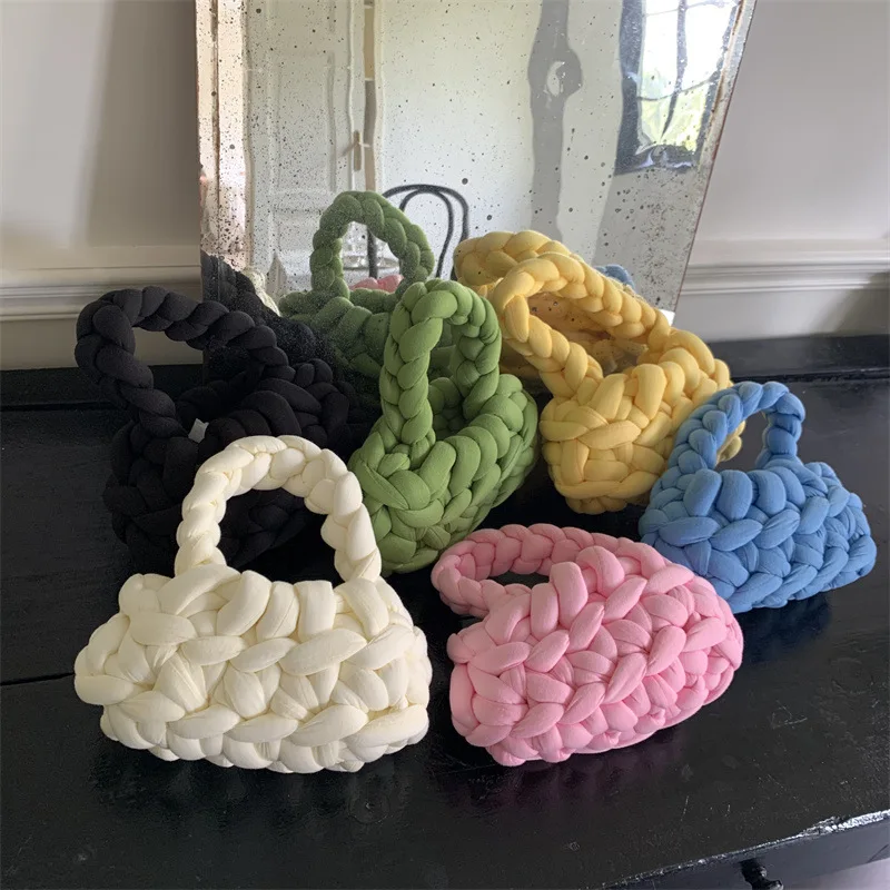 Korean Cotton Knitting Top Handle Purses for Woman Handwoven Mini Crochet Phone Bag Fashion Summer Beach Handbag
Korean Cotton Knitting Top Handle Purses for Woman Handwoven Mini Crochet Phone Bag Fashion Summer Beach Handbag