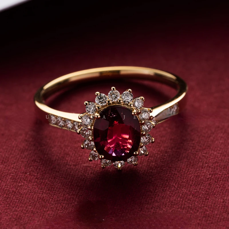 S925 Sterling Silver Vintage Gemstone Ring Natural Garnet rings for women Gold Plated Engagement Wedding Bands Jewelry
S925 Sterling Silver Vintage Gemstone Ring Natural Garnet rings for women Gold Plated Engagement Wedding Bands Jewelry