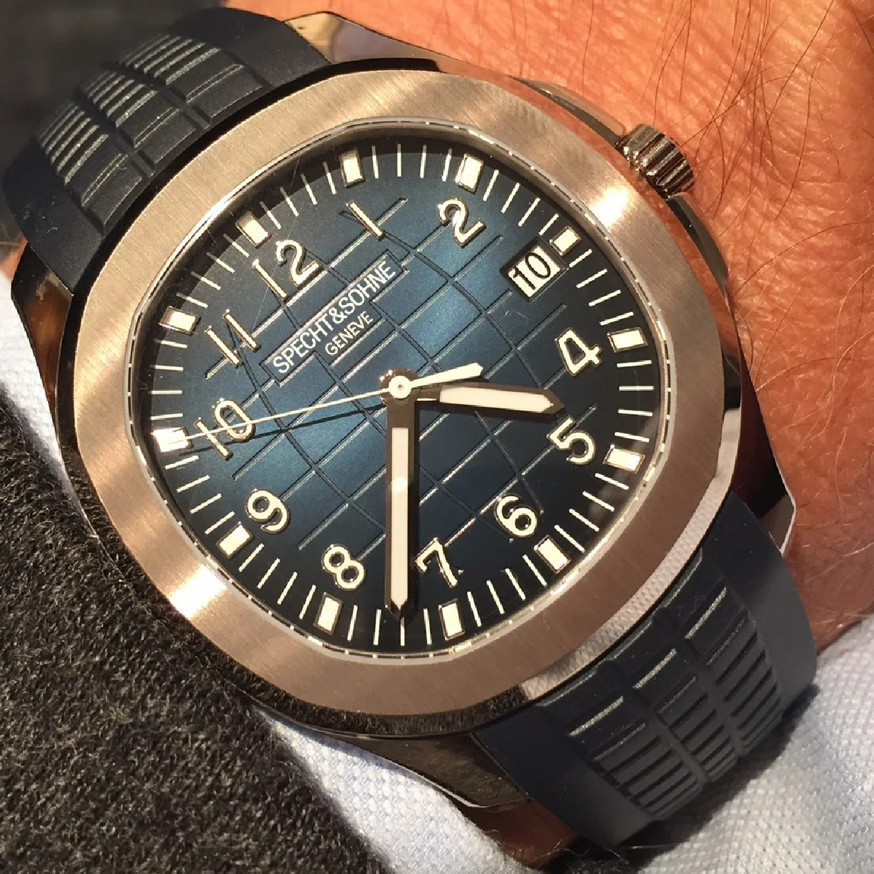Citizen 8215 ICE-BLUE Dial Sapphire Glass Watch Men Japan Movt Mens Watch Mechanical Automatic Diver Watch Water Resistant Clock
Citizen 8215 ICE-BLUE Dial Sapphire Glass Watch Men Japan Movt Mens Watch Mechanical Automatic Diver Watch Water Resistant Clock