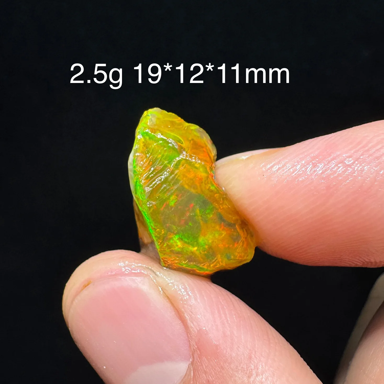 Хрустальный камень из Эфиопии с опалом
Хрустальный камень из Эфиопии с опалом