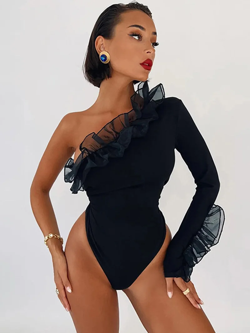 Long Sleeve Black Bodysuits Women Bodycon 2022 Autumn Winter One Shoulder Club Party Outfits Sexy Sheath Skinny Female Rompers
Long Sleeve Black Bodysuits Women Bodycon 2022 Autumn Winter One Shoulder Club Party Outfits Sexy Sheath Skinny Female Rompers