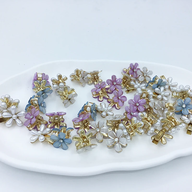 10Pcs/Lot New Double Side Crystal Flower Hair Claw Rhinestones Alloy Small Hair Clips Kids Sweet Hairpins Headwear Jewelry Gifts
10Pcs/Lot New Double Side Crystal Flower Hair Claw Rhinestones Alloy Small Hair Clips Kids Sweet Hairpins Headwear Jewelry Gifts