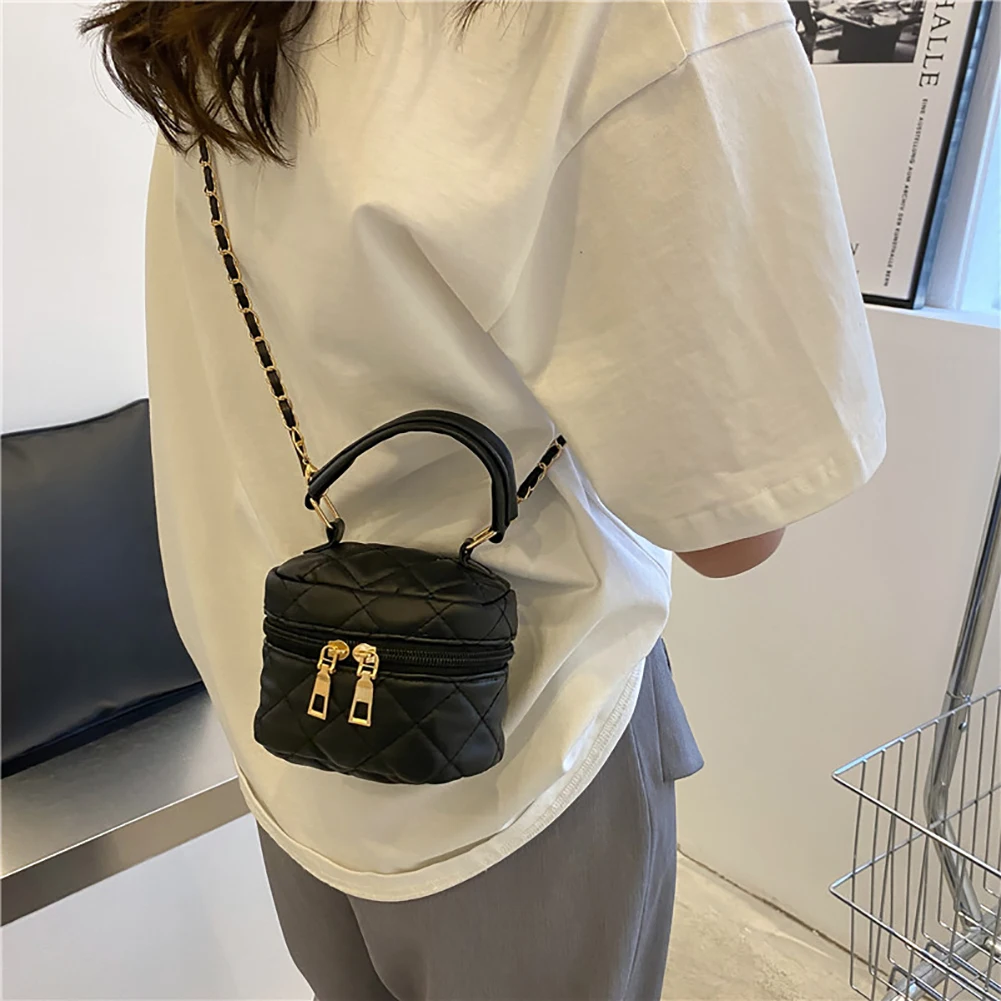 Women PU Leather Diamond Lattice Messenger Bag Lady Casual Solid Color Chain Mini Crossbody Bag Luxury Brand Designer Handbags 
Women PU Leather Diamond Lattice Messenger Bag Lady Casual Solid Color Chain Mini Crossbody Bag Luxury Brand Designer Handbags