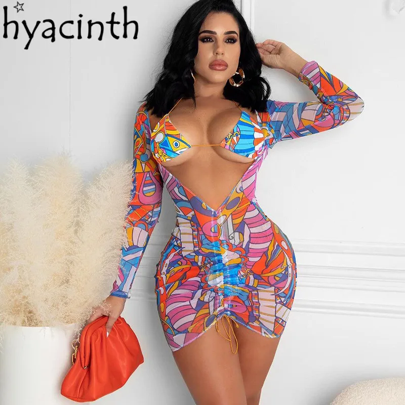 2022 New Women Printed Matching Sets Two Piece Suit Long-sleeve Smocked Tie-up Mesh Sheer Dress with Halterneck Bra
2022 New Women Printed Matching Sets Two Piece Suit Long-sleeve Smocked Tie-up Mesh Sheer Dress with Halterneck Bra
