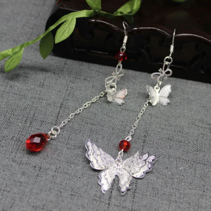 Heaven Official's Blessing Drop Stud Earring Women Butterfly Pendant Earrings Lady Huacheng Jewelry Silver Color Trendy Kolczyki
Heaven Official's Blessing Drop Stud Earring Women Butterfly Pendant Earrings Lady Huacheng Jewelry Silver Color Trendy Kolczyki