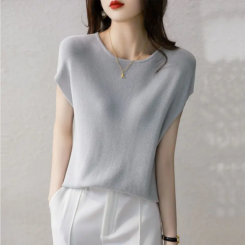 Summer Short Sleeve Knitted T-shirt Women Solid Loose Casual Thin Simple Fashion Tops Female Pullovers
Summer Short Sleeve Knitted T-shirt Women Solid Loose Casual Thin Simple Fashion Tops Female Pullovers