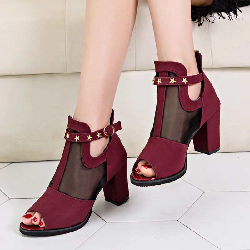 Vintage Hollow Out Sandals Low Heel Shoes Summer Slip-on Buckle Ladies Shoes Artificial Open Toe Casual Women Leather Sandalias
Vintage Hollow Out Sandals Low Heel Shoes Summer Slip-on Buckle Ladies Shoes Artificial Open Toe Casual Women Leather Sandalias