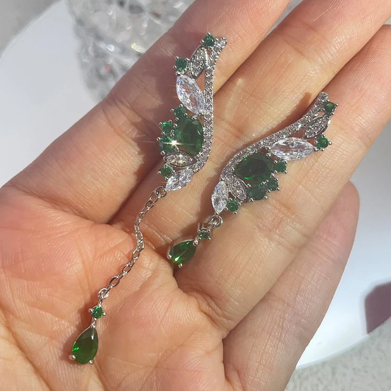 Luxury Irregular CZ Drop Earrings Silver Color Geometric Earring For Women Exquisite Anniversary Wedding Jewelry Gifts
Luxury Irregular CZ Drop Earrings Silver Color Geometric Earring For Women Exquisite Anniversary Wedding Jewelry Gifts