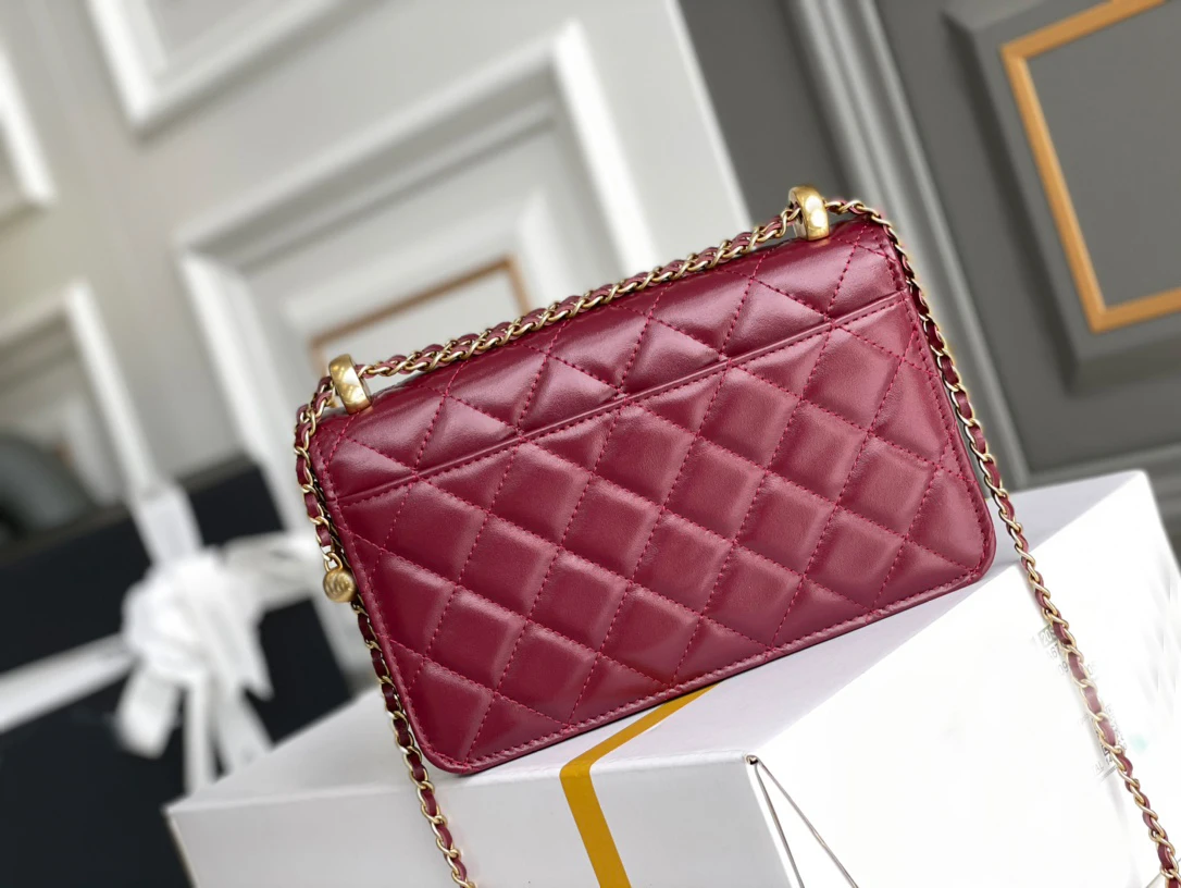 Женские сумки, Высококачественная Кожаная Мини сумка через плечо, Золотая кожаная маленькая сумка через плечо с цепочкой, 2022, модная квадра...
Женские сумки, Высококачественная Кожаная Мини сумка через плечо, Золотая кожаная маленькая сумка через плечо с цепочкой, 2022, модная квадра...