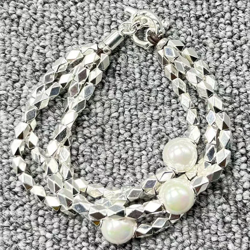 2022 new UNOde50 exquisite fashion electroplating 925 four row pearl bracelet exquisite jewelry gifts
2022 new UNOde50 exquisite fashion electroplating 925 four row pearl bracelet exquisite jewelry gifts