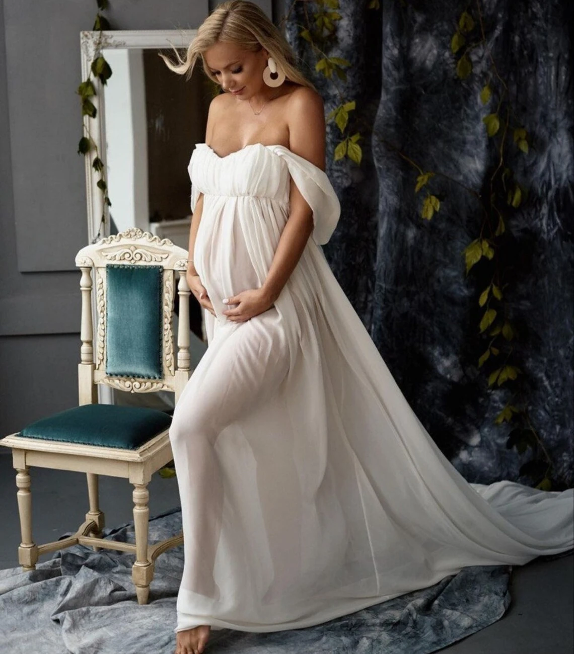 

White Chiffon Maternity Robes for Photo Shoot Off Shoulder Pregnant Women Dresses Sexy See Thru Floor Length Baby Shower Gown