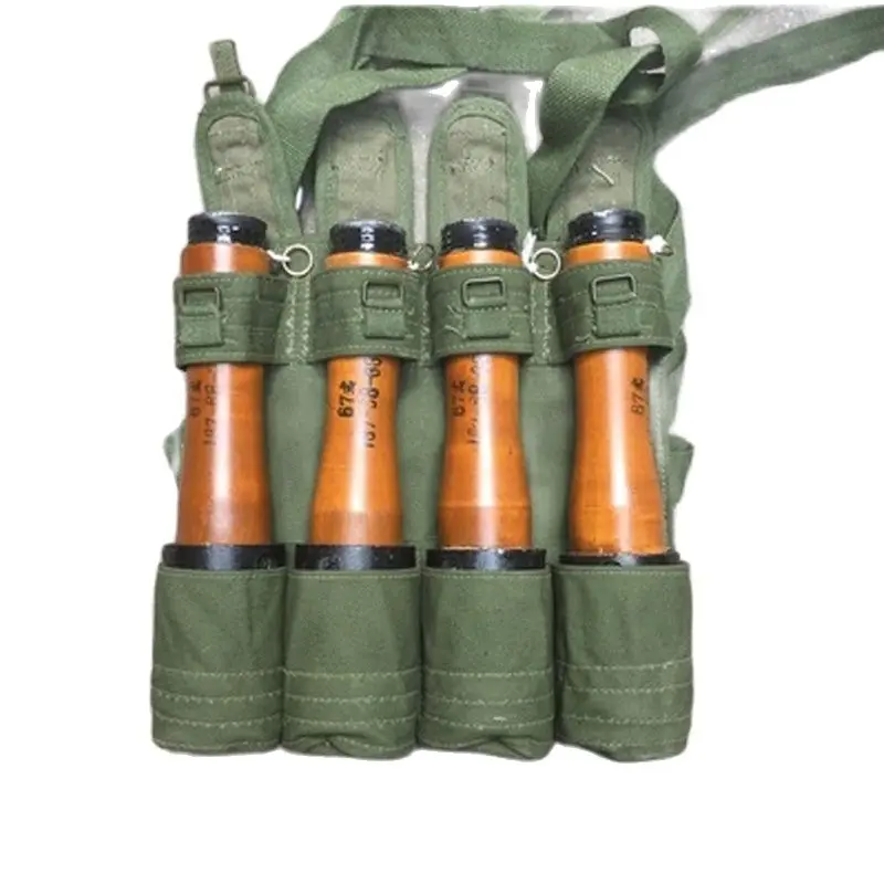 Cast iron wooden handle grenade film model props, grenade bag, military fan collection, souvenirs, creative personality gifts
Cast iron wooden handle grenade film model props, grenade bag, military fan collection, souvenirs, creative personality gifts