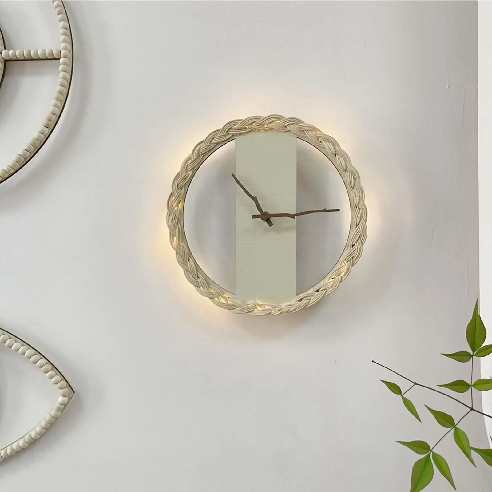 Round Rustic Woven Clock Quiet Wooden Durable Wooden Woven Round Boho Clock for Office Bathroom Restaurant Home Decoration
Round Rustic Woven Clock Quiet Wooden Durable Wooden Woven Round Boho Clock for Office Bathroom Restaurant Home Decoration