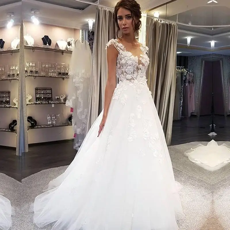 A Line Wedding Dresses Graceful bride dress Beach Backless Floral Appliqued Lace Bridal Gowns Tulle Plus Size For Women
A Line Wedding Dresses Graceful bride dress Beach Backless Floral Appliqued Lace Bridal Gowns Tulle Plus Size For Women