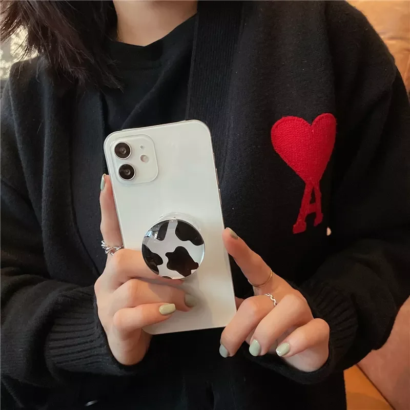 for IPhone 13 12 Portable Grip Finger Ring Phone Holder Samsung Foldable Support Griptok Pocket Socket Stand Sticker Accessoires
for IPhone 13 12 Portable Grip Finger Ring Phone Holder Samsung Foldable Support Griptok Pocket Socket Stand Sticker Accessoires