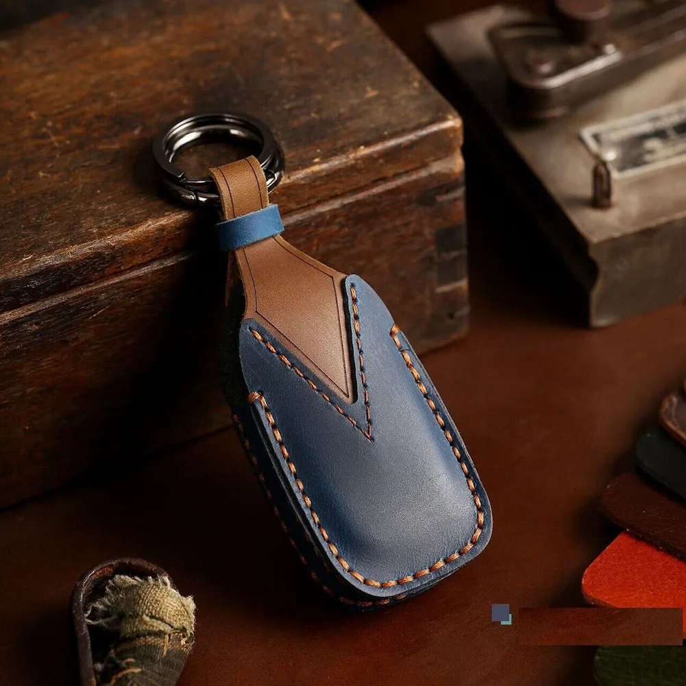 Flip Key Case Car Key Cover 3 Buttons Blue Car Accessory Cowhide Full Cover Protection Shell Leather Car Key Case
Flip Key Case Car Key Cover 3 Buttons Blue Car Accessory Cowhide Full Cover Protection Shell Leather Car Key Case