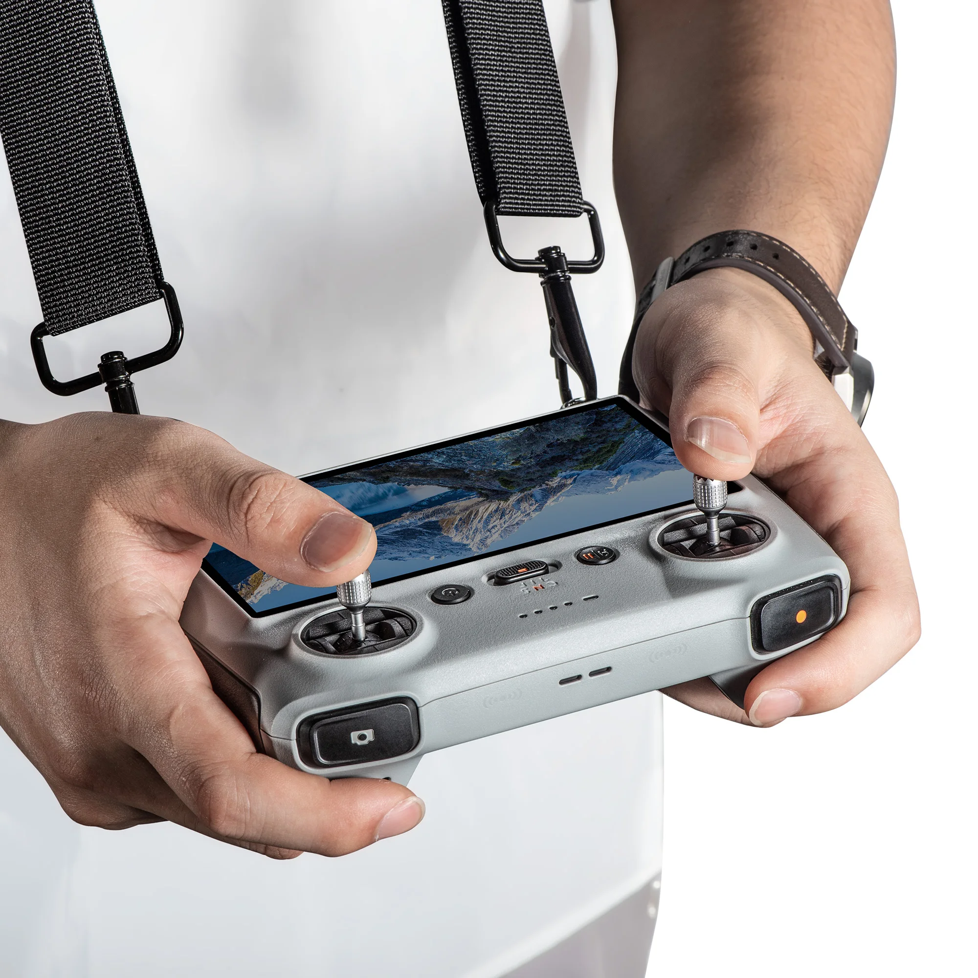 DJI RC Control ler застежка для шнура шейный ремень для DJI Mini 3 PRO дистанционное управление с экранными аксессуарами регулируемый плечевой ремень
DJI RC Control ler застежка для шнура шейный ремень для DJI Mini 3 PRO дистанционное управление с экранными аксессуарами регулируемый плечевой ремень