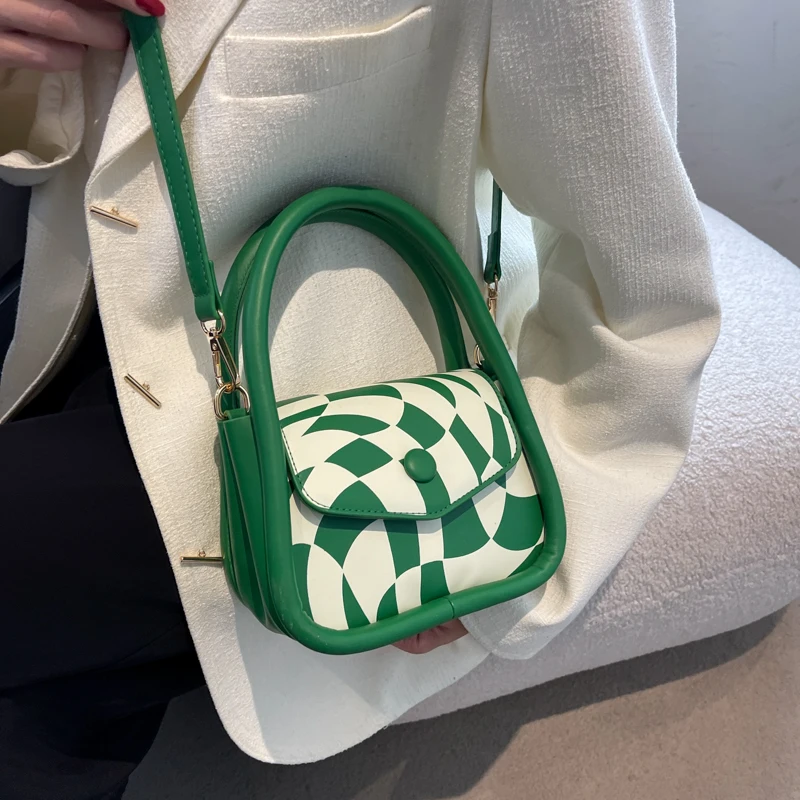 Fashion Cartoon Handbag for Women High Quality Shoulder Bags Luxury Purses and Handbags Designer Crossbody Bag Cute Satchel
Fashion Cartoon Handbag for Women High Quality Shoulder Bags Luxury Purses and Handbags Designer Crossbody Bag Cute Satchel