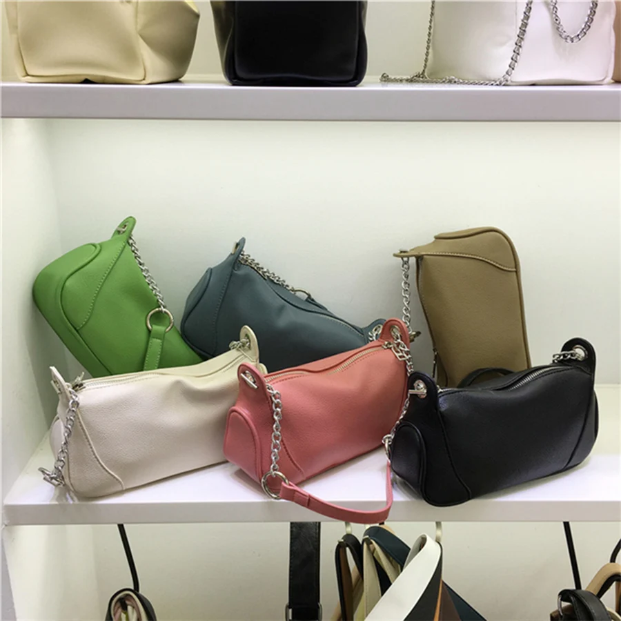 French elegant commuter women's handbag chain armpit shoulder messenger crossbody bags soft leather soild color dumpling bag sac
French elegant commuter women's handbag chain armpit shoulder messenger crossbody bags soft leather soild color dumpling bag sac