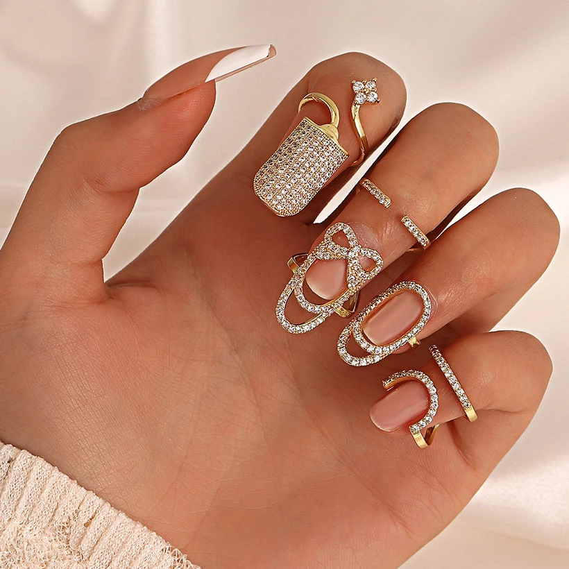Zircon Nail Ring Irregular Fingertip Rings for Women Joint Ring for Girl Charm Party Jewelry Gifts AM4738
Zircon Nail Ring Irregular Fingertip Rings for Women Joint Ring for Girl Charm Party Jewelry Gifts AM4738