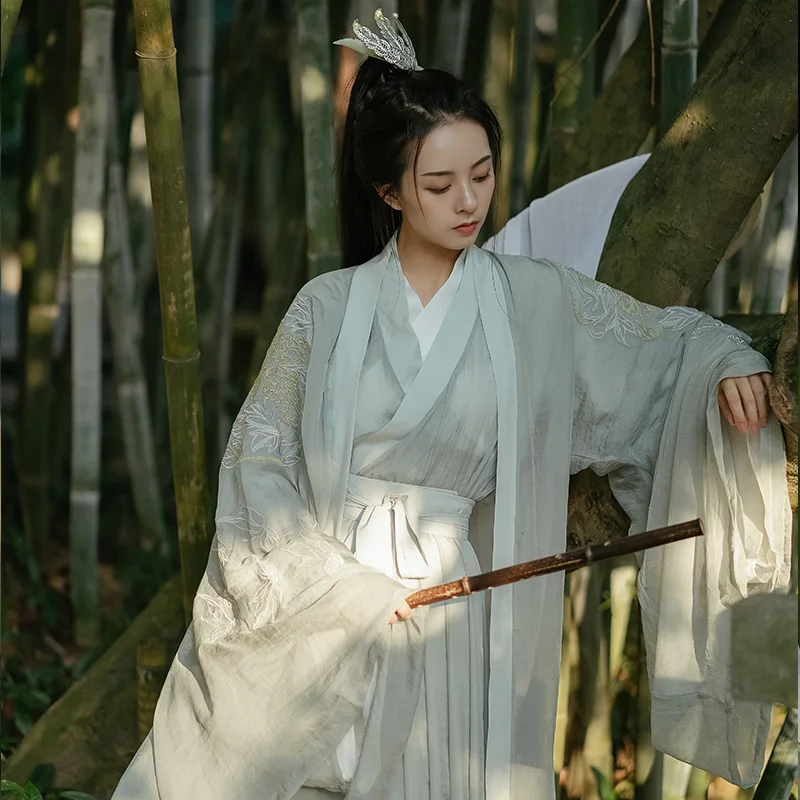 Chinese Originale Embroidery Hanfu Couples Cross-Collar Ru Qun Robes Party Cosplay Festival Outfits Costume
Chinese Originale Embroidery Hanfu Couples Cross-Collar Ru Qun Robes Party Cosplay Festival Outfits Costume