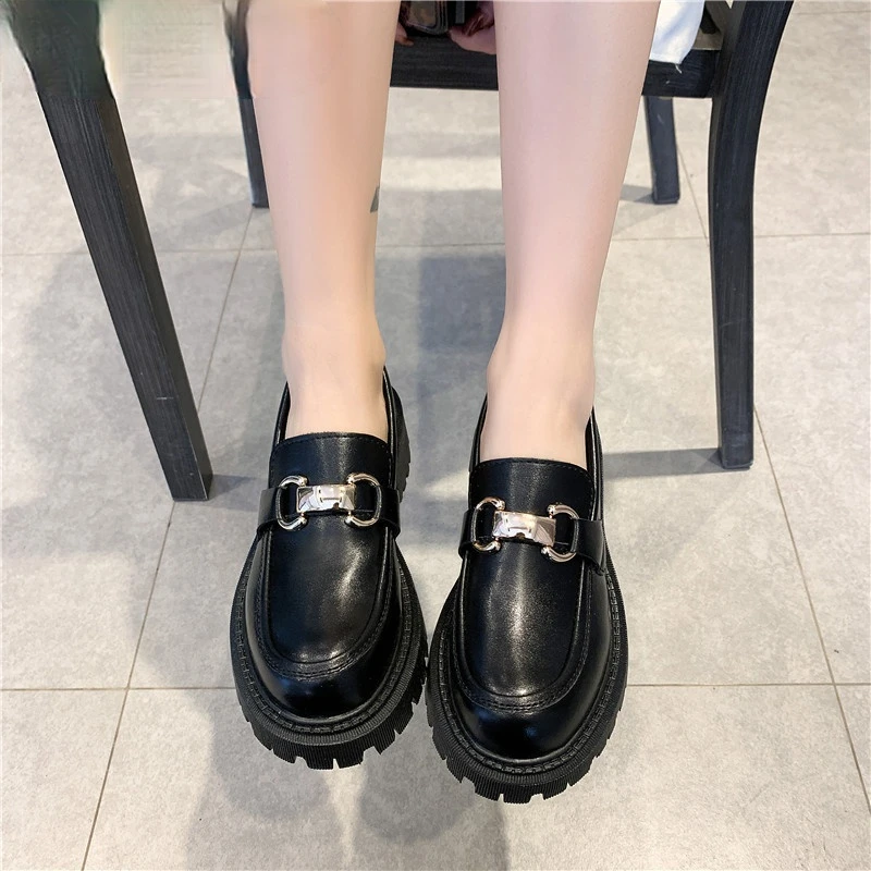 2023 Spring and Autumn New Women's Flat Shoes Ladies Leather Platform Shoes Casual Buckle Shoes Ladies Fashion All-match Shoes
2023 Spring and Autumn New Women's Flat Shoes Ladies Leather Platform Shoes Casual Buckle Shoes Ladies Fashion All-match Shoes