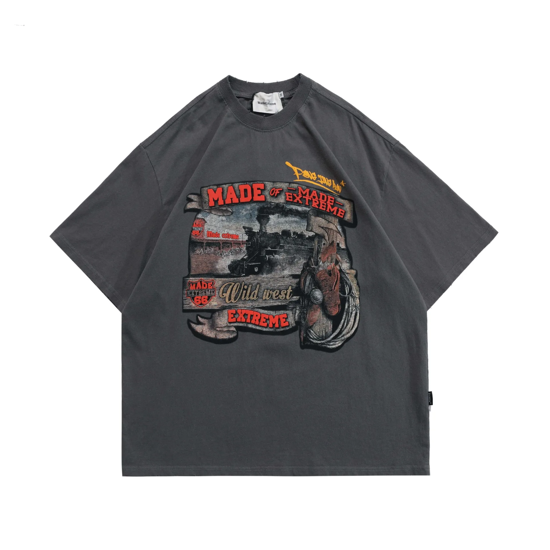 Oversize Summer T Shirts Man 100% Cotton Hip Hop Harajuku Vintage Devil Train Streewear Unisex Women Tshirts Short Tops Tees
Oversize Summer T Shirts Man 100% Cotton Hip Hop Harajuku Vintage Devil Train Streewear Unisex Women Tshirts Short Tops Tees