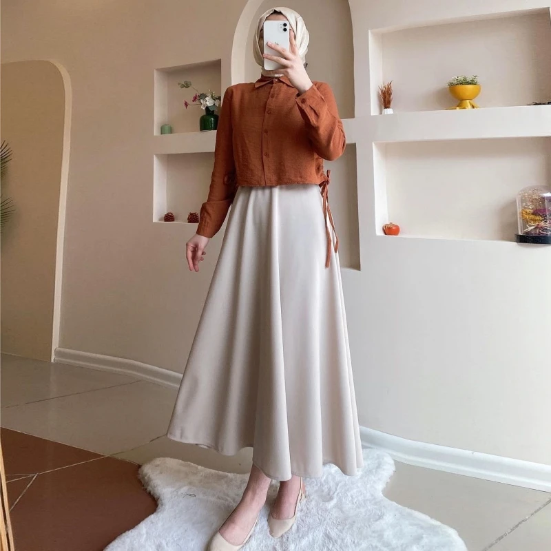 Two Piece Set V Neck Print Long Lantern Sleeve Top And Elegant Long Skirt Women Sets High Streetwear Casual Beach Suit
Two Piece Set V Neck Print Long Lantern Sleeve Top And Elegant Long Skirt Women Sets High Streetwear Casual Beach Suit
