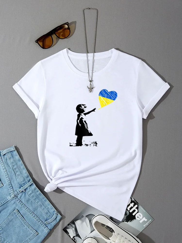 2022 Summer Fashion T-Shirt Femme Harajuku Shirt Ukraine Cartoon Print Tshirt Women Clothes white Black Tees Tops
2022 Summer Fashion T-Shirt Femme Harajuku Shirt Ukraine Cartoon Print Tshirt Women Clothes white Black Tees Tops