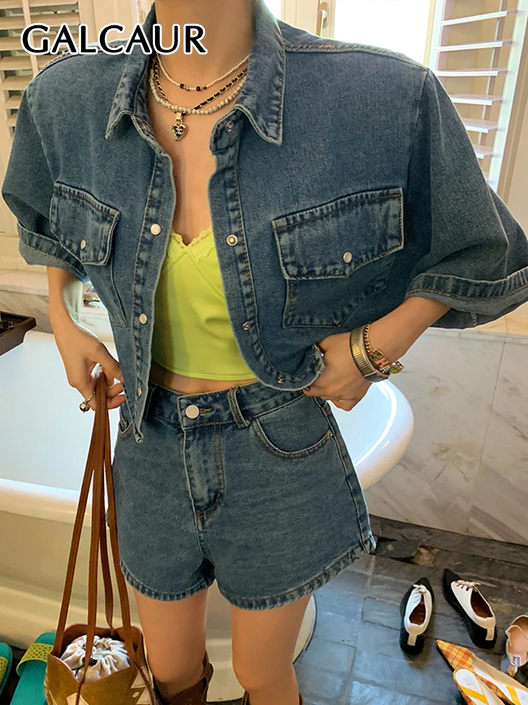 GALCAUR Blue Denim Two Piece Set For Women Lapel Half Sleeve Pockets Loose Top Button Straight Short Pant Casual Sets Female New
GALCAUR Blue Denim Two Piece Set For Women Lapel Half Sleeve Pockets Loose Top Button Straight Short Pant Casual Sets Female New
