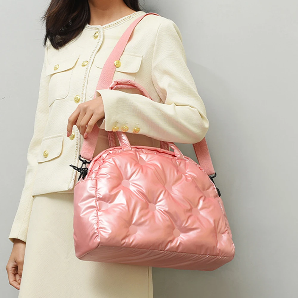 Pearls Quilted Women Handbags Down Space Bags for Women Cotton Padded Shoulder Bag Soft Warm Crossbody Bags Winter Nylon Tote
Pearls Quilted Women Handbags Down Space Bags for Women Cotton Padded Shoulder Bag Soft Warm Crossbody Bags Winter Nylon Tote