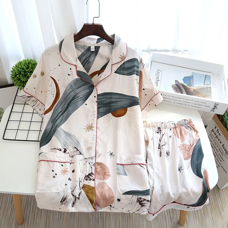 JULY'S SONG Viscose Women Pajamas Casual Turn-down Collar Short Sleeve Sleepwear Printed Summer Pyjama Shorts Female Homewear
JULY'S SONG Viscose Women Pajamas Casual Turn-down Collar Short Sleeve Sleepwear Printed Summer Pyjama Shorts Female Homewear