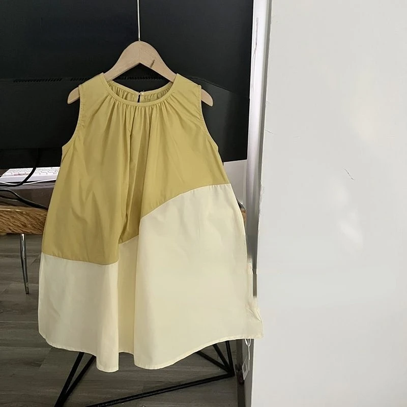Chidlren Clothing Girls' Spring and Summer New Temperament Spliced Sleeveless Dress Western-style Casual Tank Dress
Chidlren Clothing Girls' Spring and Summer New Temperament Spliced Sleeveless Dress Western-style Casual Tank Dress