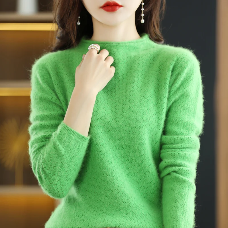 Spring and autumn new 100% mink cashmere sweater women's O-neck pullover fashion hollow knit bottoming coat
Spring and autumn new 100% mink cashmere sweater women's O-neck pullover fashion hollow knit bottoming coat