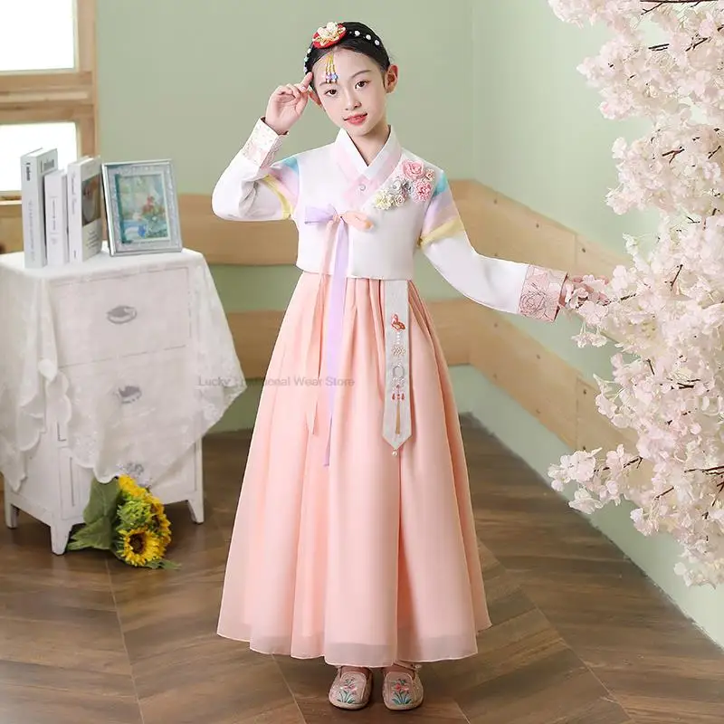 Ancient Korean Hanbok Girls National Costume Costume Student Performance Embroidery Flower Baby Festival girl hanbok Costume
Ancient Korean Hanbok Girls National Costume Costume Student Performance Embroidery Flower Baby Festival girl hanbok Costume
