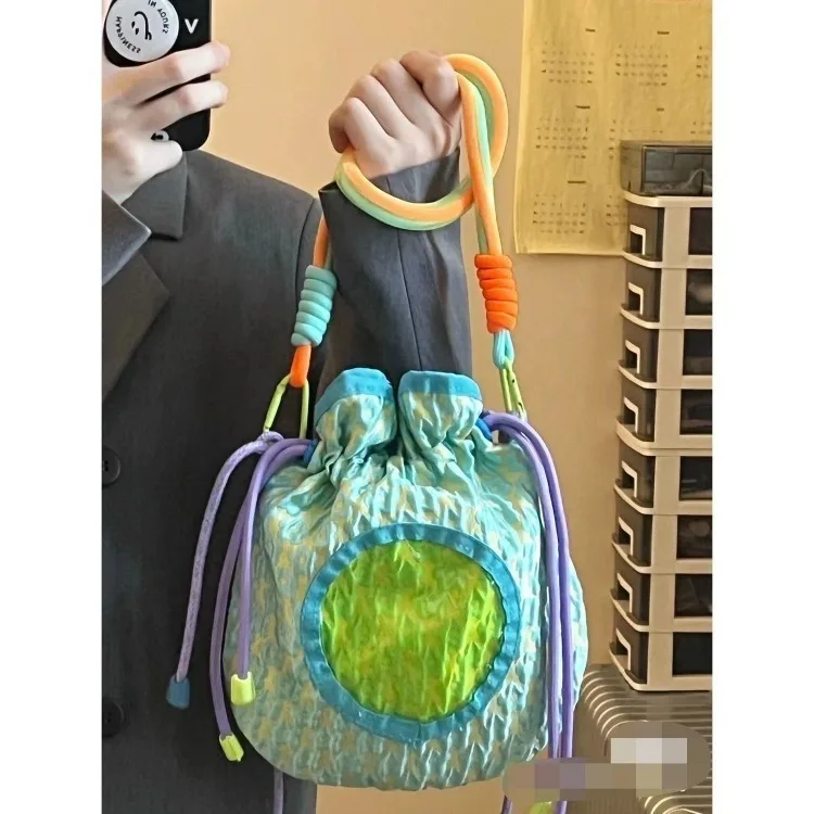 2023 New Sweet Poached Egg Crossbody Bags Y2k Kawaii Shoulder Underarm Tote Bag Fashion Ruched Drawstring Nylon Handbags
2023 New Sweet Poached Egg Crossbody Bags Y2k Kawaii Shoulder Underarm Tote Bag Fashion Ruched Drawstring Nylon Handbags