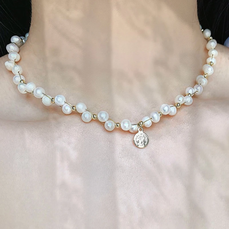 New 2022 Natural Freshwater Pearls Necklace for Women Girl Vintage Face Pendant Clavicle Chain Fashion Necklaces Jewelry Party
New 2022 Natural Freshwater Pearls Necklace for Women Girl Vintage Face Pendant Clavicle Chain Fashion Necklaces Jewelry Party