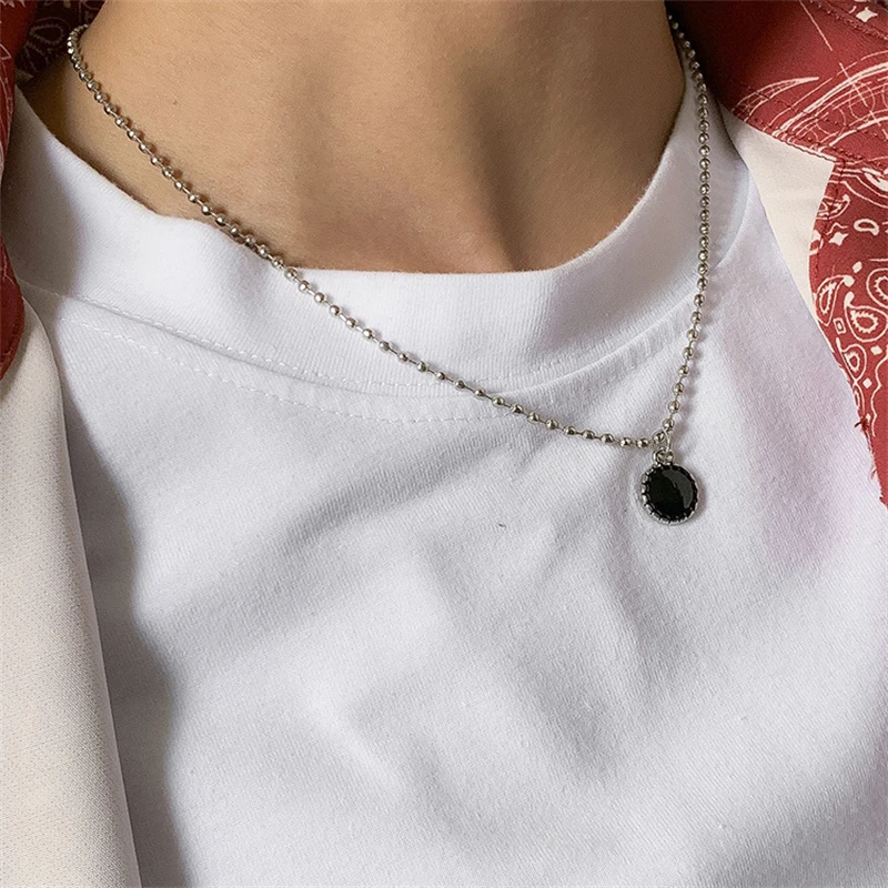 Simple Fashion Black Stone Pendant Necklace Trend Personality Men's Metal Beaded Pendant Anniversary Gift Jewelry Dropshipping
Simple Fashion Black Stone Pendant Necklace Trend Personality Men's Metal Beaded Pendant Anniversary Gift Jewelry Dropshipping