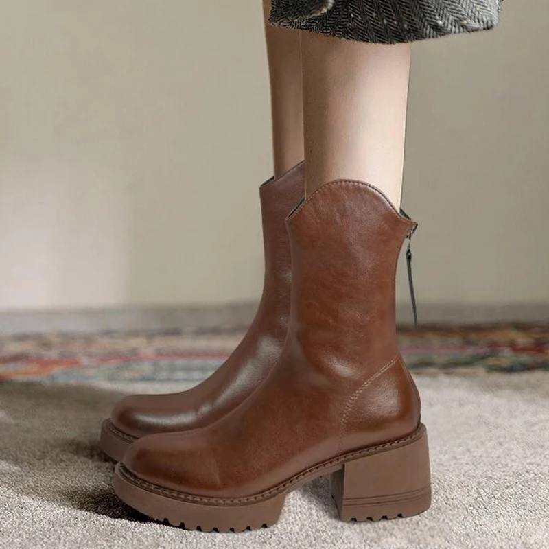 New Brand Women High Heels Chelsea Boots 2022 Winter Fashion Chunky Ankle Boots Women Shoes ZIP Pumps Platform Motorcycle Botas
New Brand Women High Heels Chelsea Boots 2022 Winter Fashion Chunky Ankle Boots Women Shoes ZIP Pumps Platform Motorcycle Botas