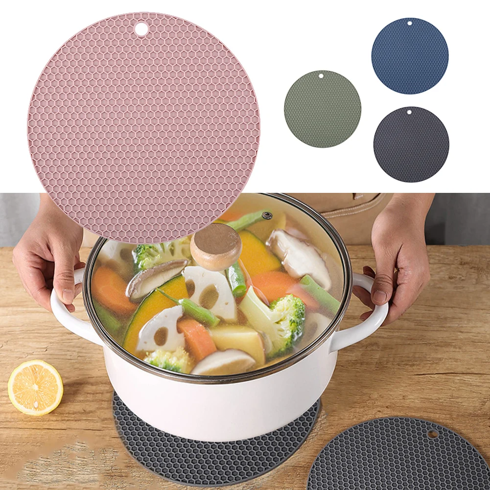 1pc Non-Slip Heat Resistant Round Silicone Coaster Mat Table Placemat Cup Coaster 17.2cm Table Placemat Kitchen Accessories
1pc Non-Slip Heat Resistant Round Silicone Coaster Mat Table Placemat Cup Coaster 17.2cm Table Placemat Kitchen Accessories