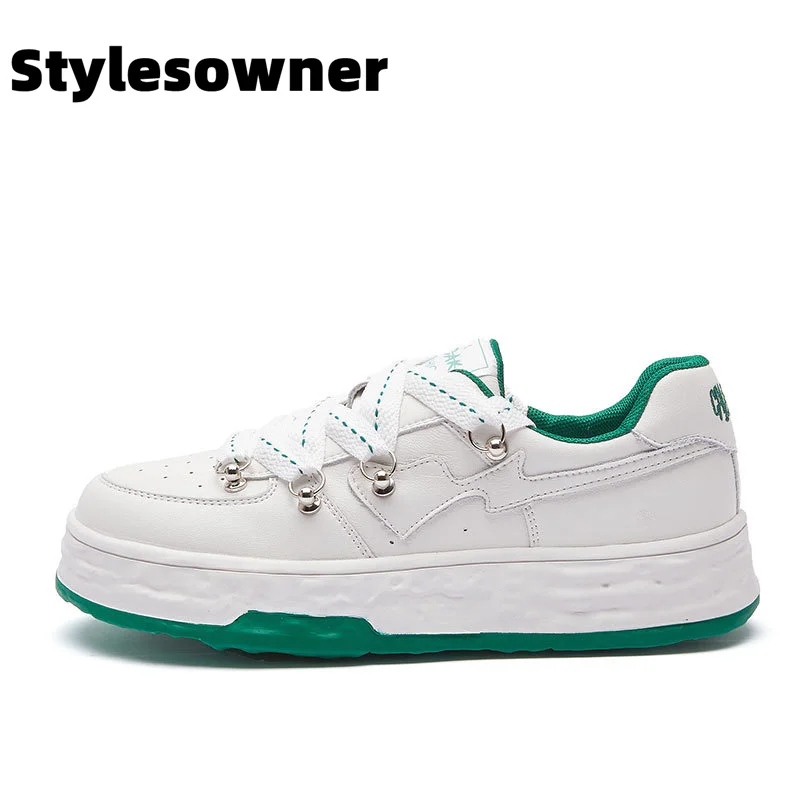 Genuine Leather Small White Shoes Women's 2022 Autumn New Thick Bottom Rivet Fashion Casual Comfortable Durable Lace Up Sneakers 
Genuine Leather Small White Shoes Women's 2022 Autumn New Thick Bottom Rivet Fashion Casual Comfortable Durable Lace Up Sneakers