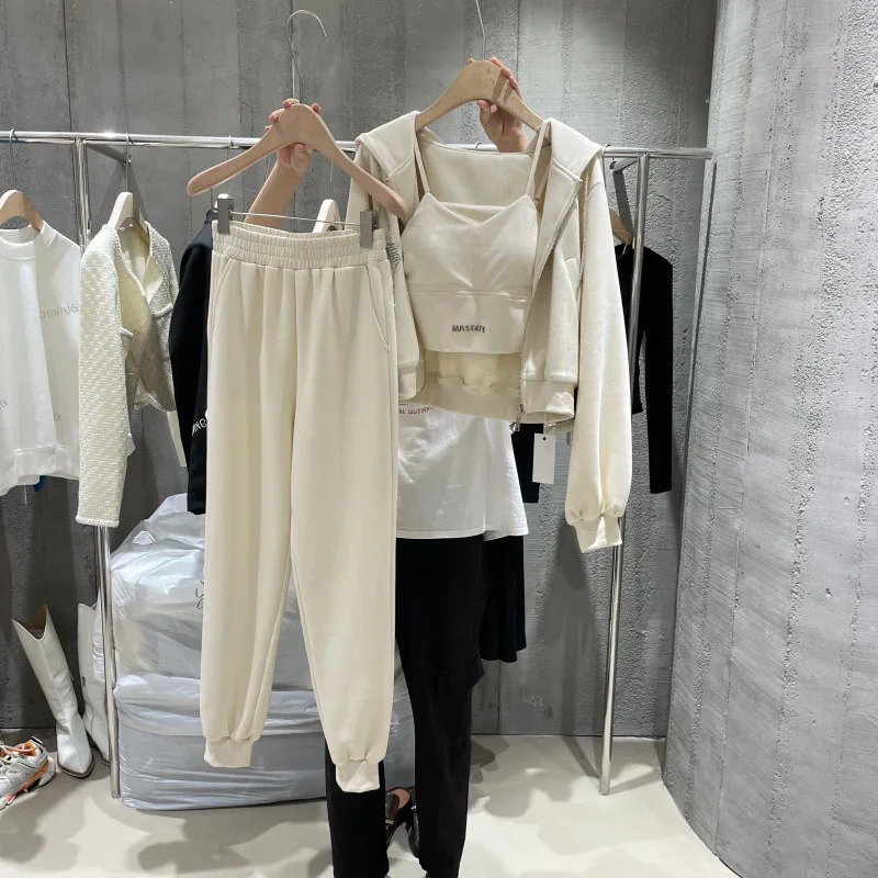 Korean Fashion Casual Sports Womens Two Peice Sets Female Spring 2022 New Long-sleeved Hooded Jacket Vest Three-piece Set
Korean Fashion Casual Sports Womens Two Peice Sets Female Spring 2022 New Long-sleeved Hooded Jacket Vest Three-piece Set