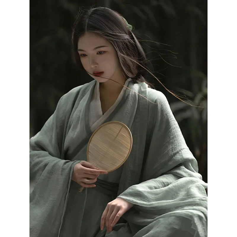 Girl's Hanfu Wei and Jin Style Straight Big Sleeve Ancient Style Flat Tone Super Fairy Elegant Performance Costume Full Set
Girl's Hanfu Wei and Jin Style Straight Big Sleeve Ancient Style Flat Tone Super Fairy Elegant Performance Costume Full Set