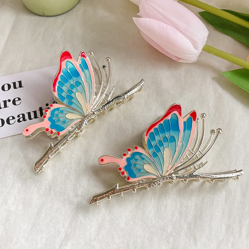 Vintage Painted Butterfly Hair Claws Luxury Hair Clips For Women Crab Fashion Barrette Headwear Hair Accessories Decorative Toys
Vintage Painted Butterfly Hair Claws Luxury Hair Clips For Women Crab Fashion Barrette Headwear Hair Accessories Decorative Toys