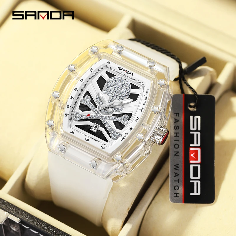 

Мужские часы ведущей марки SANDA 2023 Новые кварцевые мужские дизайнерские модные прозрачные зеркальные водонепроницаемые мужские часы 7051