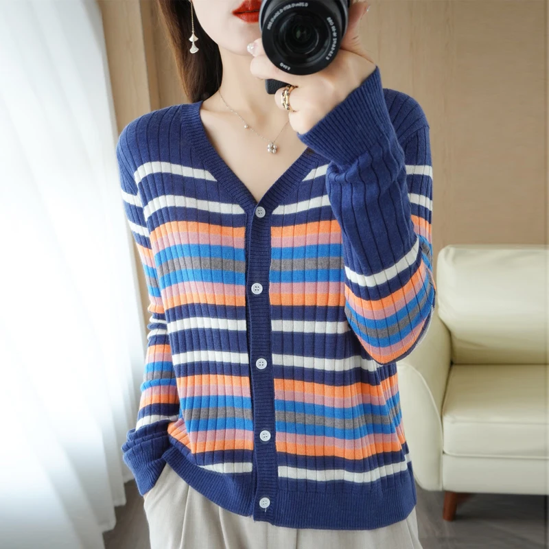 New Knitted Cardigan Women's Coat Top Autumn Striped Loose Fashion All-Match Knitted Sweater For Outer Wear
New Knitted Cardigan Women's Coat Top Autumn Striped Loose Fashion All-Match Knitted Sweater For Outer Wear