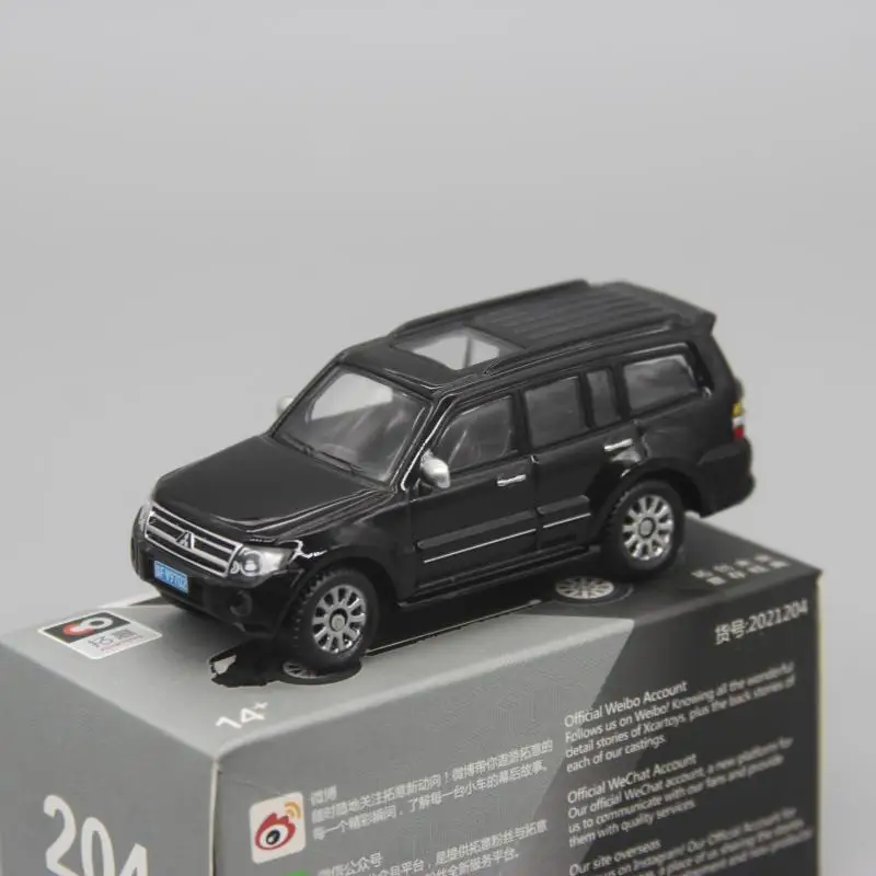 Tuoyi 1:64 черно-белый внедорожник модель автомобиля из сплава Pajero EVO подходит для Mitsubishi V80
Tuoyi 1:64 черно-белый внедорожник модель автомобиля из сплава Pajero EVO подходит для Mitsubishi V80